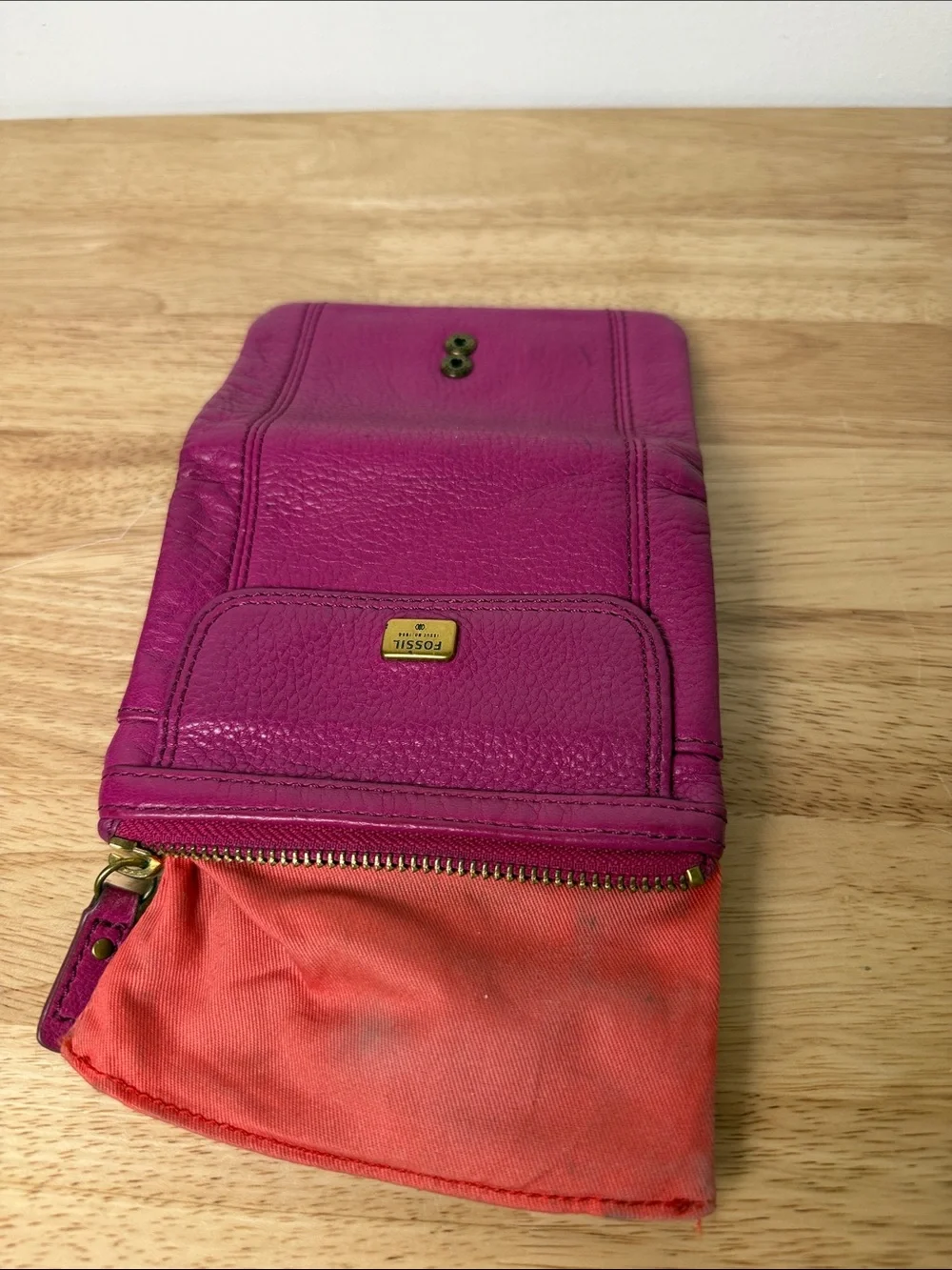 Used Fossil Women’s Leather Wallet Organizer